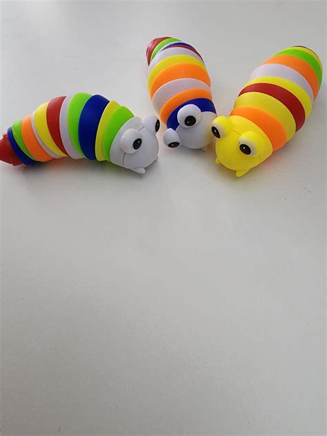 Sensory Rainbow caterpillar Twisted Toy mini – DK Toyz