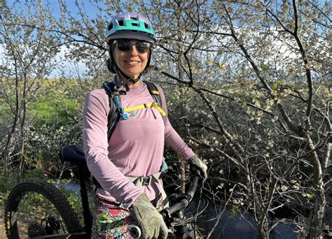 The Best Women's Sun Shirts of 2024 - Territory Supply