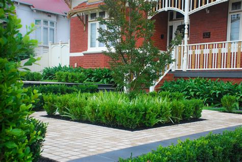 Low Maintenance Landscaping Ideas | Waddell Landscape Design