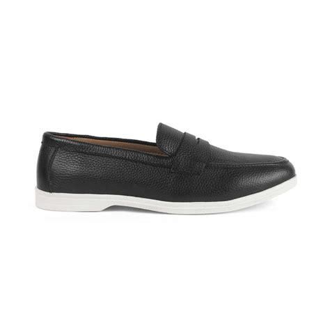 Buy Black Men's Loafers & Moccasins - The Ferra Black | Tresmode