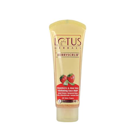 Lotus Herbals Berryscrub Strawberry & Aloe Vera Exfoliating Face Wash ...