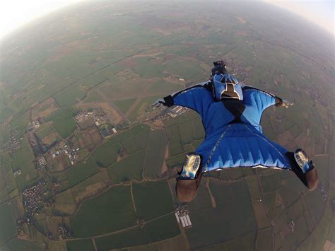 7 Dangerous Adventure Sports That Will Get Your Heart Racing - DailyStar