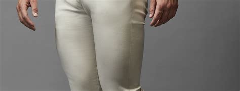 Chinos vs. Khakis - What’s the Difference? | Tapered Menswear