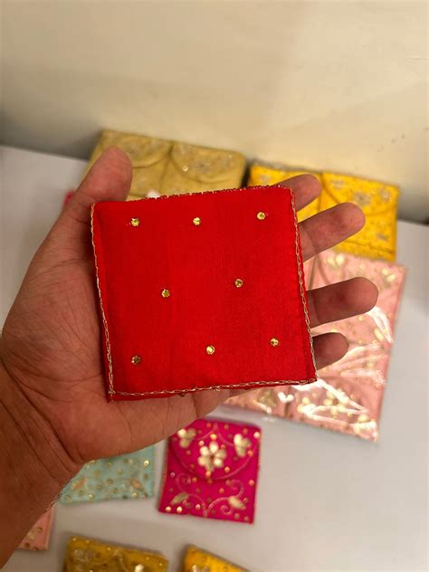Embroidered gift coin ginni pouches bags for wedding favours 🎁 and ret ...