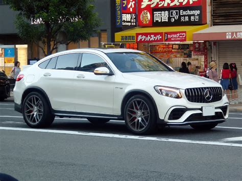 File:Mercedes-AMG GLC63 S 4MATIC+ Coupé (C253) front.jpg - Wikimedia Commons