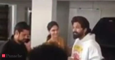 Did Allu Arjun object to how he was arrested? Viral video shows Pushpa ...