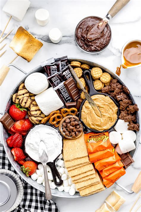 S'mores Charcuterie Board {Party Perfect!} | Lil' Luna