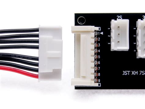 Graupner XH/JST EH to XH Balancer Adapter : Amazon.in: Toys & Games