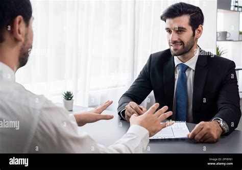 Interviewer 的图像结果