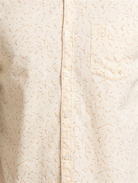 Parx Men Yellow Printed Slim Fit Half Sleeve Semi Cut Away Collar Shir ...