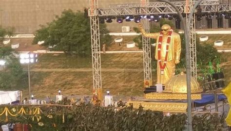 5 Quotes are engraved in the Kalaignar Karunanidhi statue | இந்தி ...