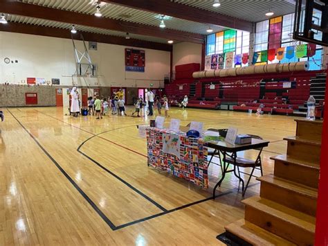 Divine Redeemer Catholic Church