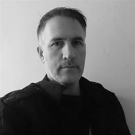 Big Panda and Tiny Dragon: The beautifully illustrated novel about ...