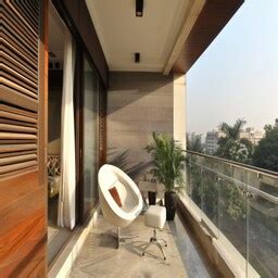 Contemporary Balcony Design With Floor-To-Ceiling Wooden Panelling
