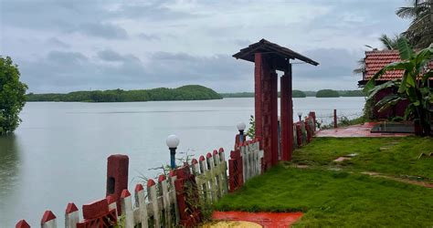 River Lounge Resort Kundapura – Riverside Stay & Family Getaway