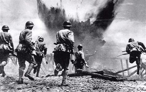 1937年日军炮击上海的惨状_老照片图库_历史千年