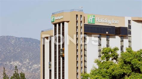 56 HQ Pictures Holiday Inn Burbank Pet Policy / Holiday Inn Burbank ...