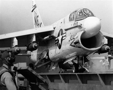 LTV A-7 Corsair II: The US Navy's A-7 In Vietnam