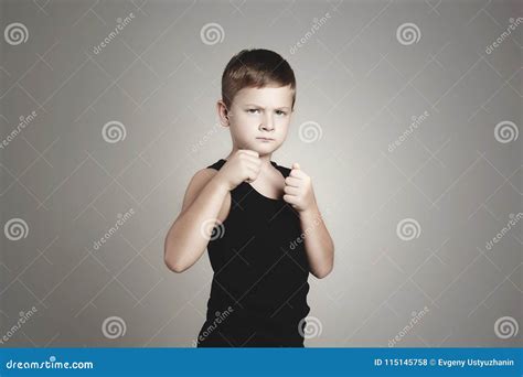 Boxing Kid 的图像结果