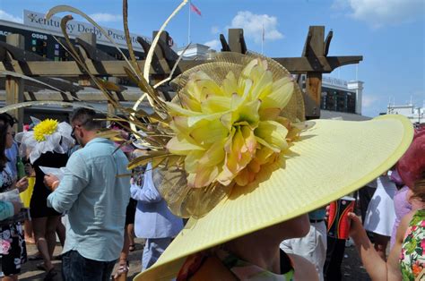 Do You Have To Wear A Hat To The Kentucky Derby at Henry Lymburner blog