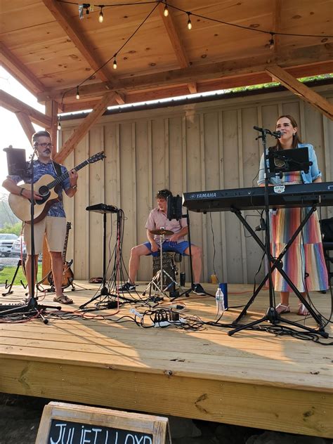 Juliet Lloyd Trio @ Bear Chase Brewing, Bear Chase Brewing Company ...