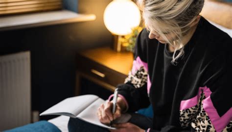 Copywriting Examples 的图像结果