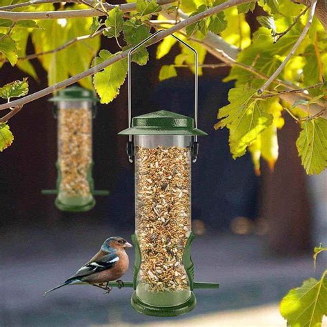 https://www.mixxidea.com/cdn/shop/files/TubeBirdFeeder-Green-image-5.jpg?v=1702003983&width=720
