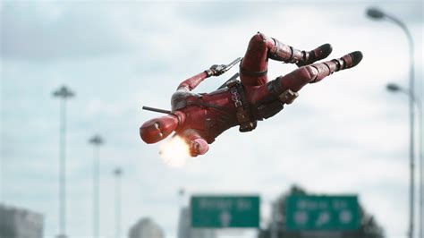 Download Wade Wilson Movie Deadpool HD Wallpaper