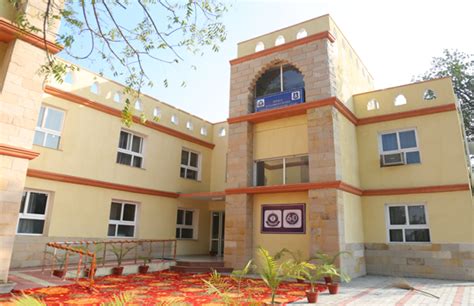 Indian Custom K9 - Facilities