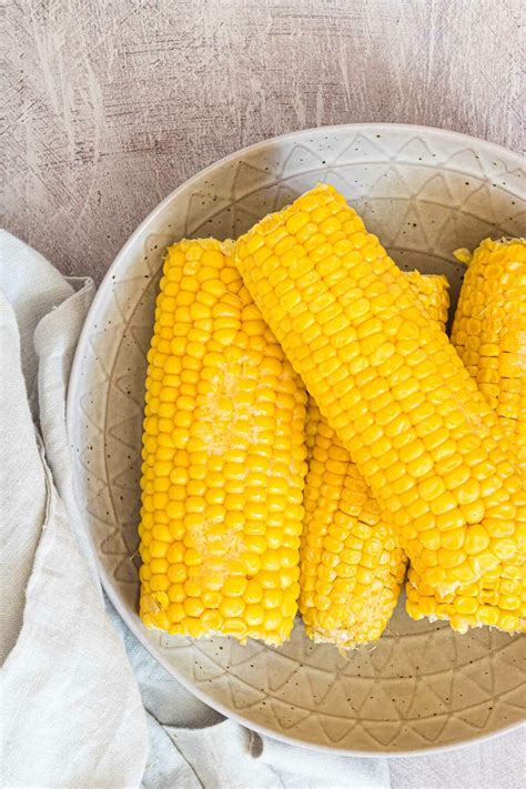 How To Microwave Corn On The Cob - Recipes From A Pantry