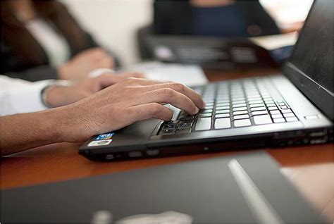 C Programming Language Jobs Online 的图像结果