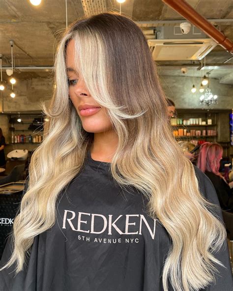 Straight Hair Long Bangs