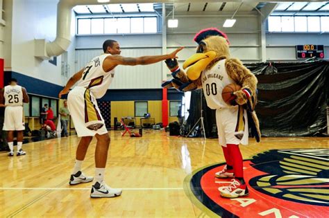 New Orleans Pelicans: Bryce Dejean-Jones Passes away