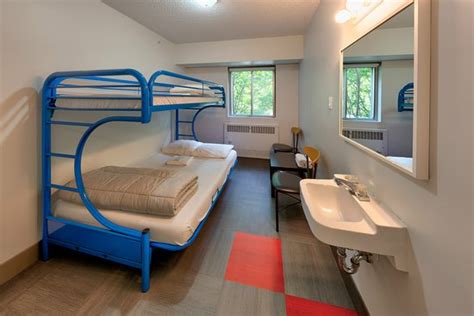 HI EDMONTON (Alberta) - Hostel Reviews, Photos, Rate Comparison ...