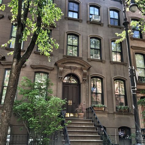 Carrie's Apartment in NYC - SATC Movie Location