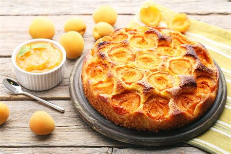 Пирог на простокваше рецепт - как приготовить пирог со сладкой и мясной ...
