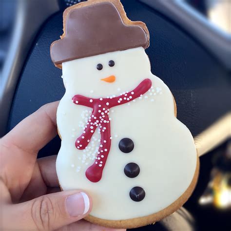Starbucks snowman cookies | eASYbAKED