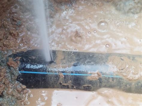 墙里自来水管漏水怎么检查？精准定位测漏#绵阳排水管地暖管上水管暗管漏水检测 - 哔哩哔哩