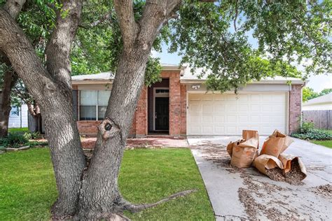 1000 Greenbend Dr, Denton, TX 76210 | Homes.com