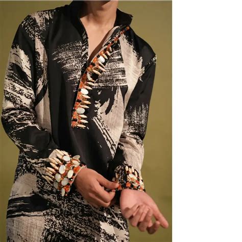 Top Stories Clothes 的图像结果