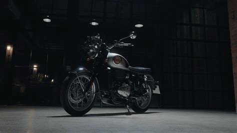 BSA Gold Star 650 vs Royal Enfield Interceptor 650: The Rivalry Is Back