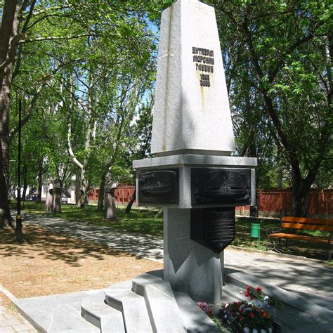 Memorial Complex Walk of Heroes, Feodosia - Tripadvisor