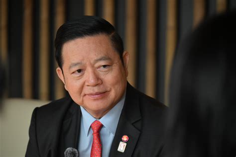 Secretary-General of ASEAN speaks to Shanghai Media Group at the World ...