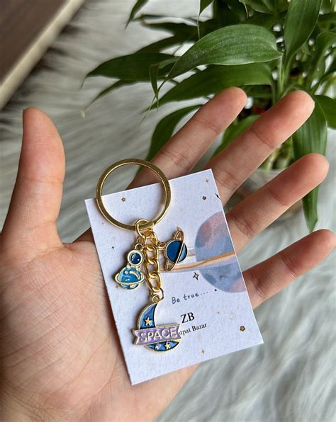 Space Keychain – Zatpat Bazar
