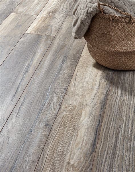 Residence Narrow - Harbour Oak Grey Laminate Flooring | Direct Wood ...
