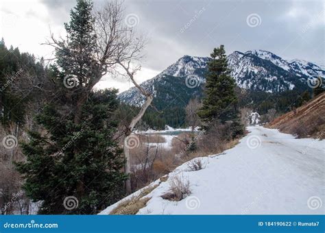 Alpine Loop Scenic Drive at American Fork Canyon in the Winter Time ...
