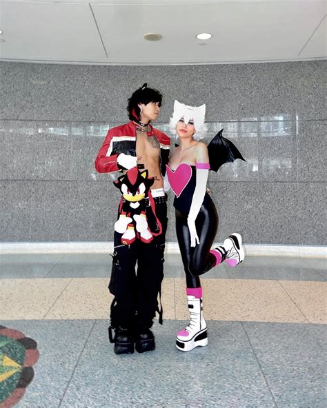 Kelly on Instagram: "Know that I’ll always remain by your side 🩷🖤 # ...