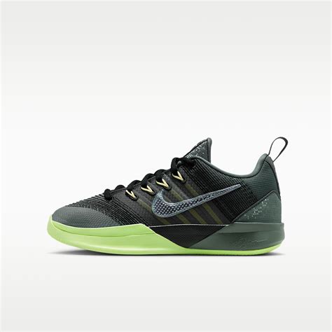 Tenis de básquetbol para niños grandes Sabrina 3 "Shooter". Nike.com