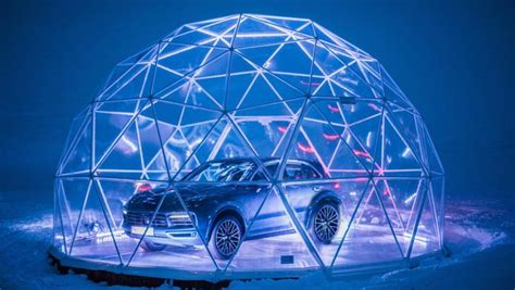 Pop Up Store Creative Design 的图像结果