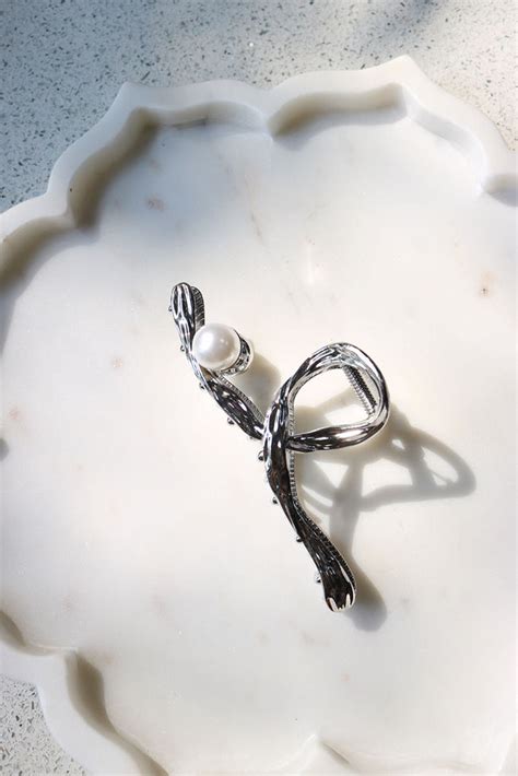Big Silver Pearl Claw clip – zahana